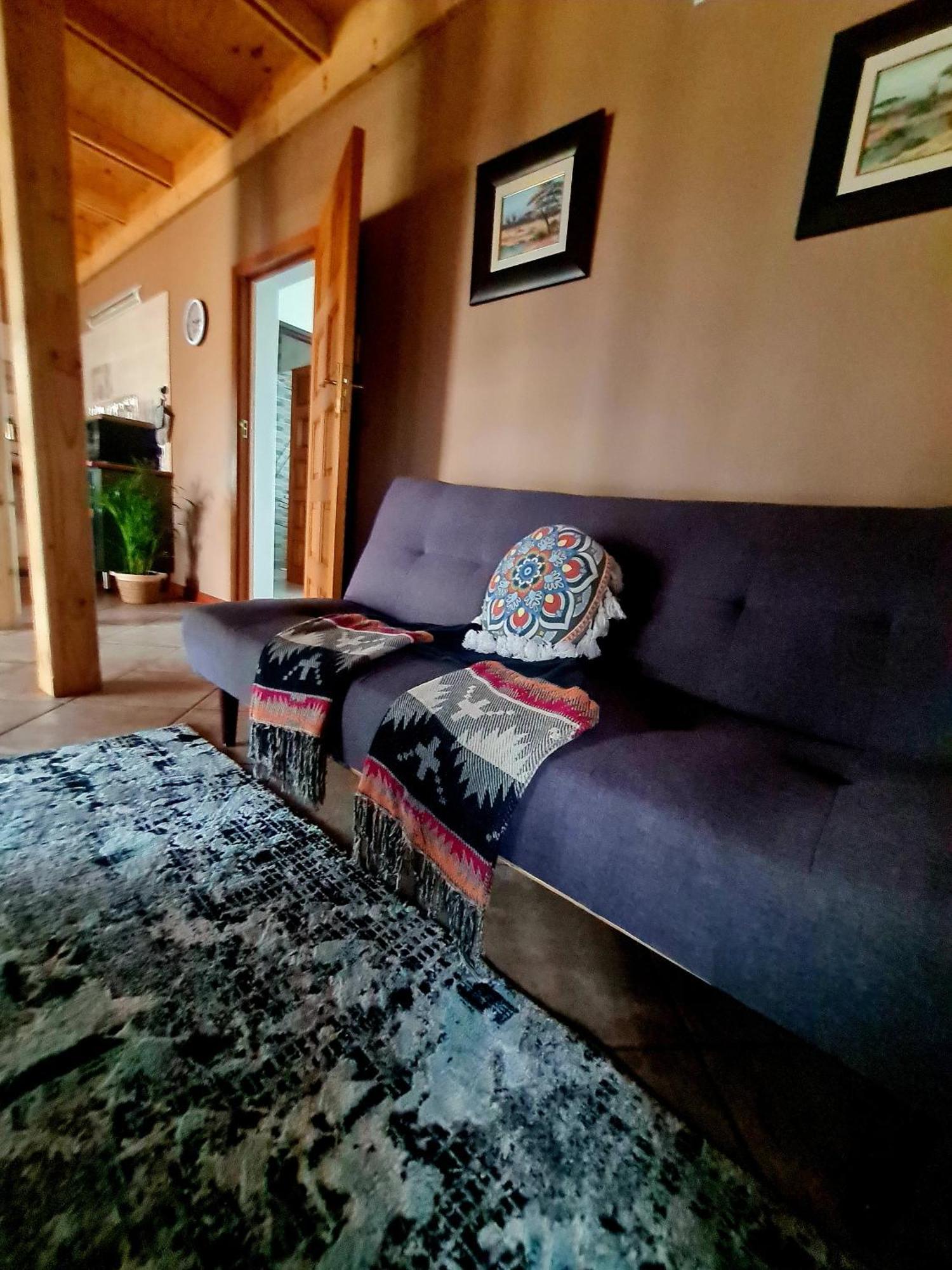 Rocky Aloe Escape Villa Krugersdorp Bagian luar foto