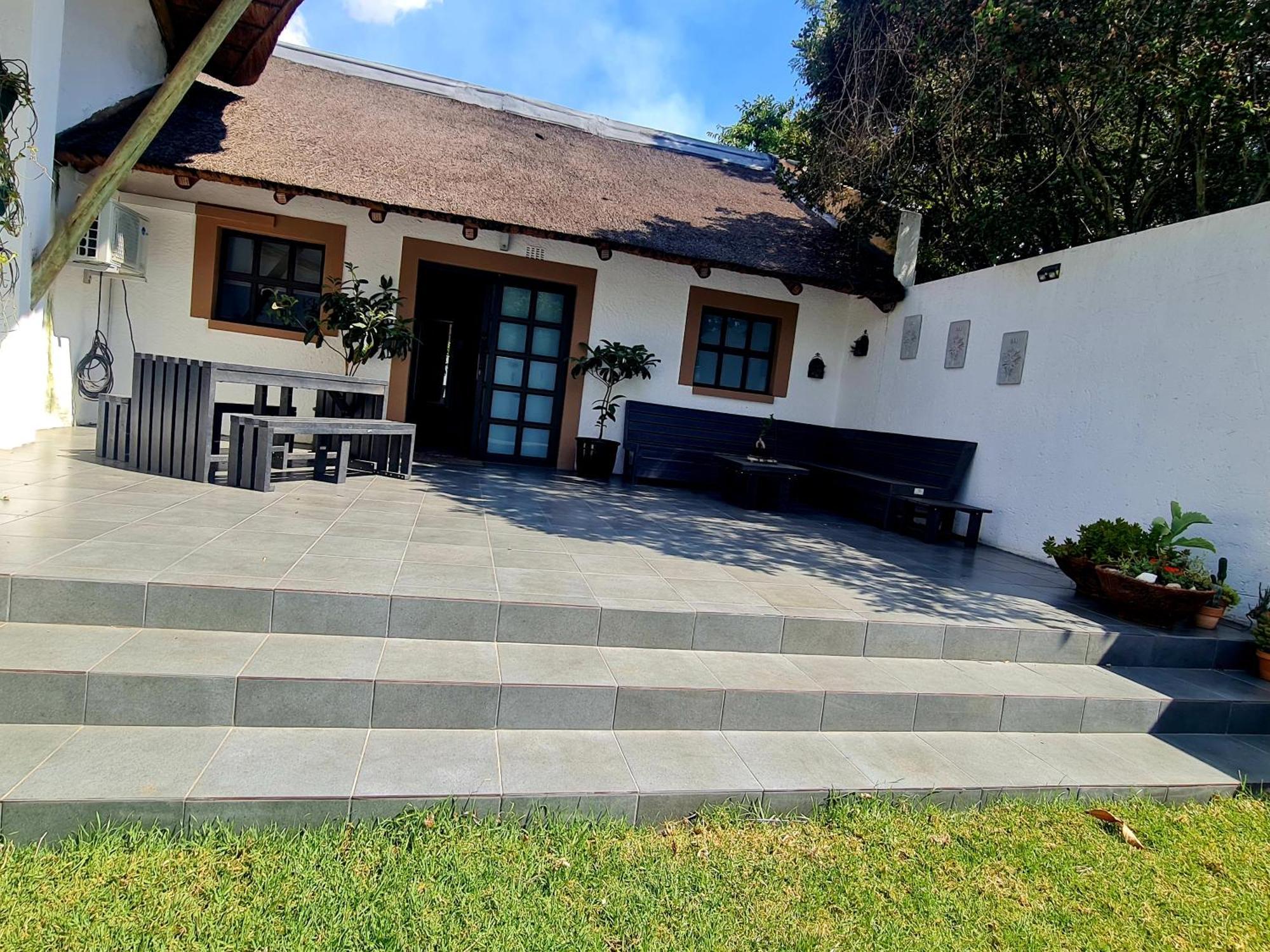 Rocky Aloe Escape Villa Krugersdorp Bagian luar foto